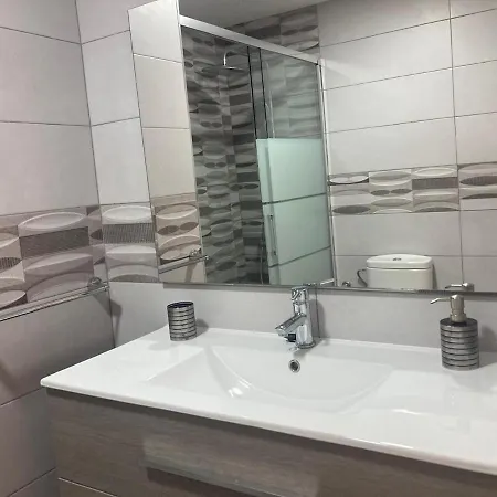 דירה Turrini With Sea View Terrace אדחה