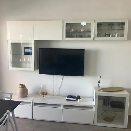 Apartmán Turrini With Sea View Terrace *
